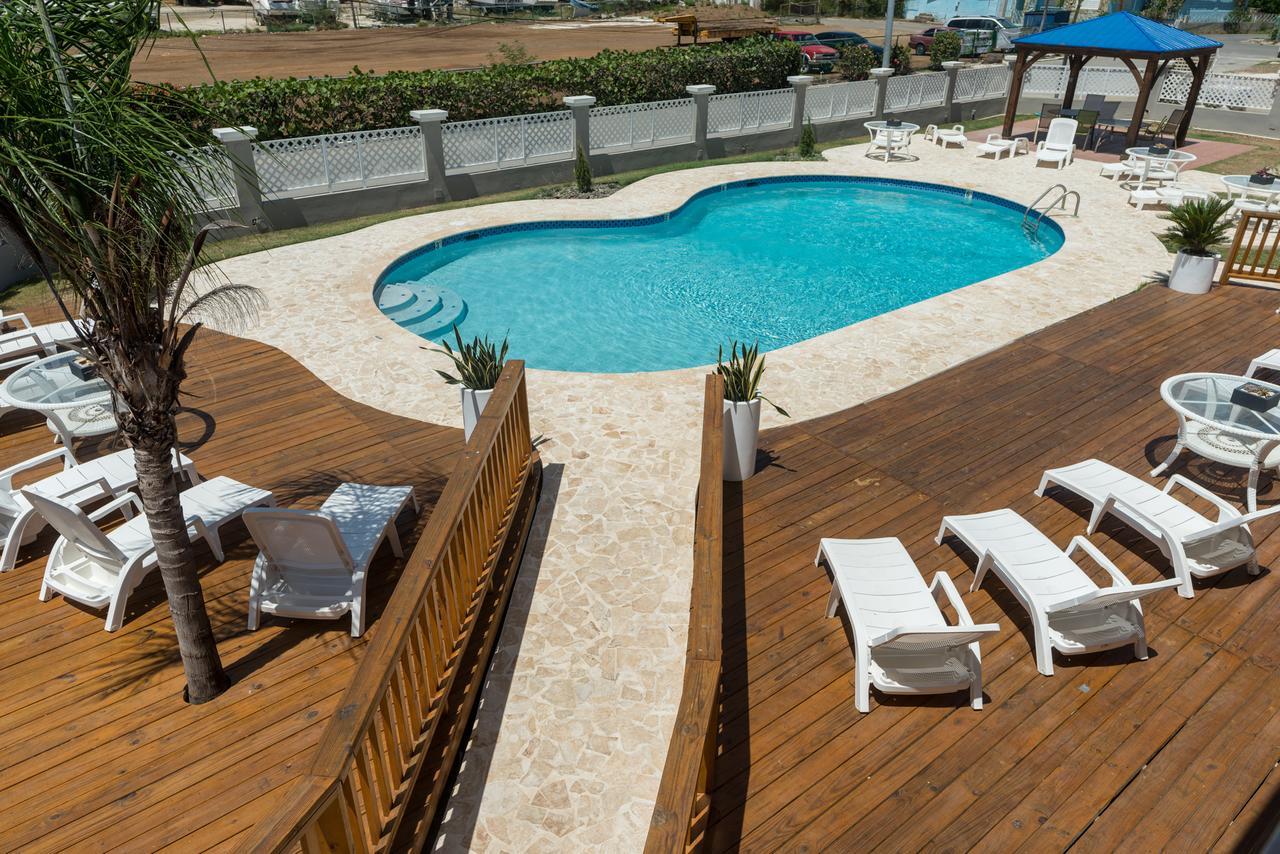 Full Moon Hotel & Restaurant Salinas Exterior foto